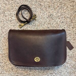 Coach vintage mahogany Brown Leather convertible clutch Crossbody Bag